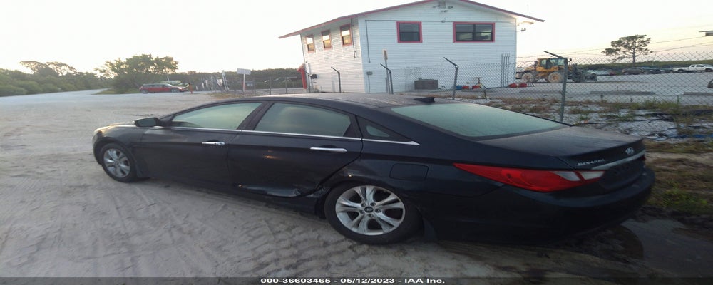 5NPEC4AC2CH346409 2012 HYUNDAI SONATA photo no. 3