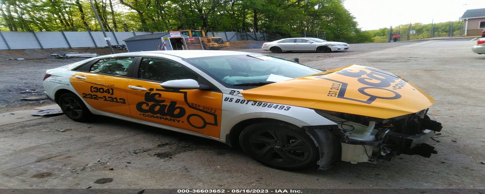 KMHLM4AJ0PU055160 2023 HYUNDAI ELANTRA photo no. 2