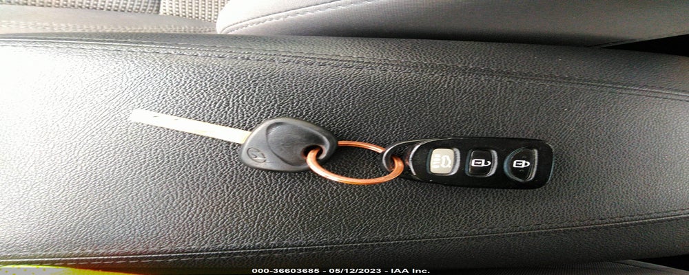 5NPEB4AC8BH167650 2011 HYUNDAI SONATA photo no. 11