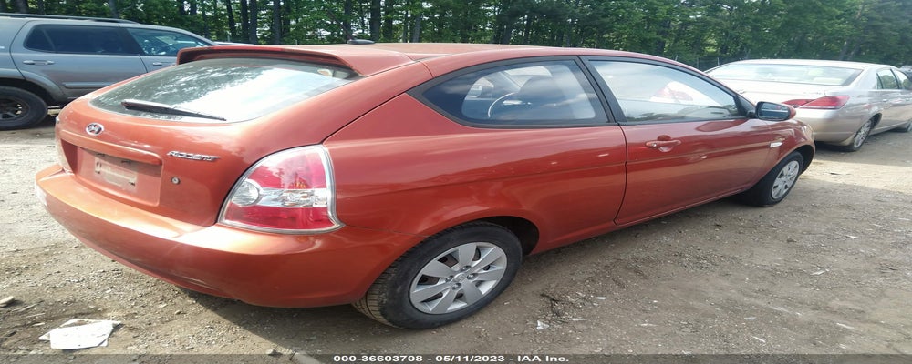 KMHCM3AC8AU173167 2010 HYUNDAI ACCENT photo no. 4