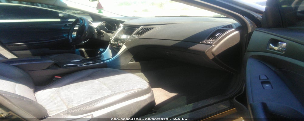 5NPEC4AC8BH103184 2011 HYUNDAI SONATA photo no. 5