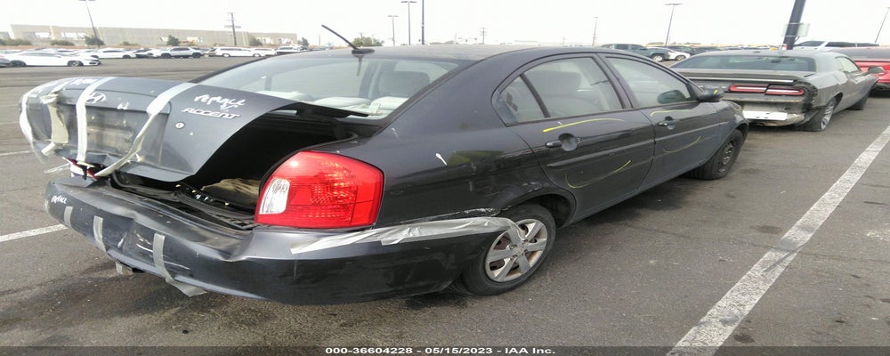 KMHCN4AC4AU475350 2010 HYUNDAI ACCENT photo no. 4