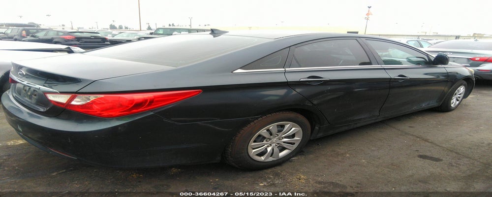 5NPEB4ACXCH399376 2012 HYUNDAI SONATA photo no. 4