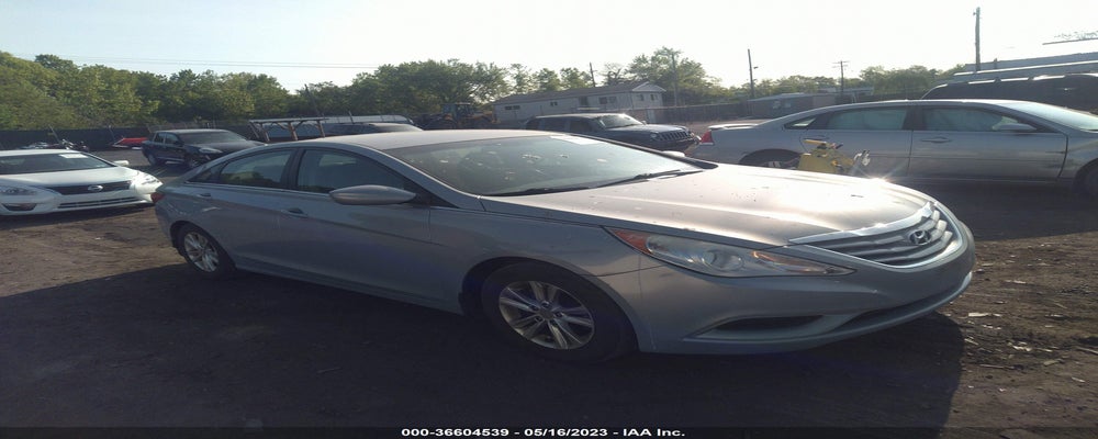 5NPEB4AC5BH198113 2011 HYUNDAI SONATA photo no. 9