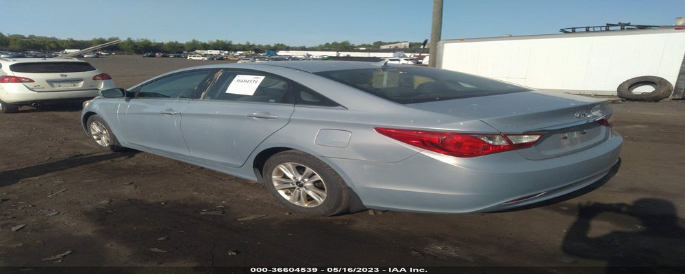 5NPEB4AC5BH198113 2011 HYUNDAI SONATA photo no. 3