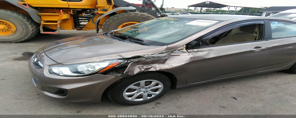 KMHCT4AE3DU529300 2013 HYUNDAI ACCENT photo no. 6