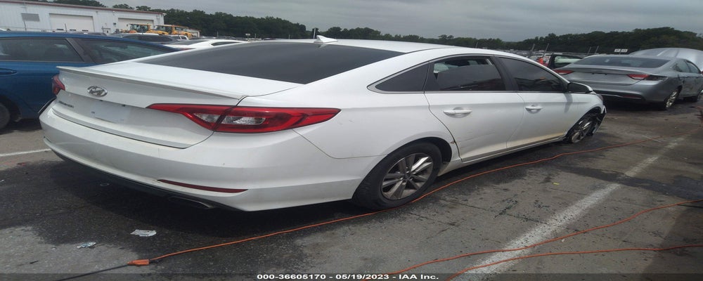 5NPE24AF6GH319989 2016 HYUNDAI SONATA photo no. 4