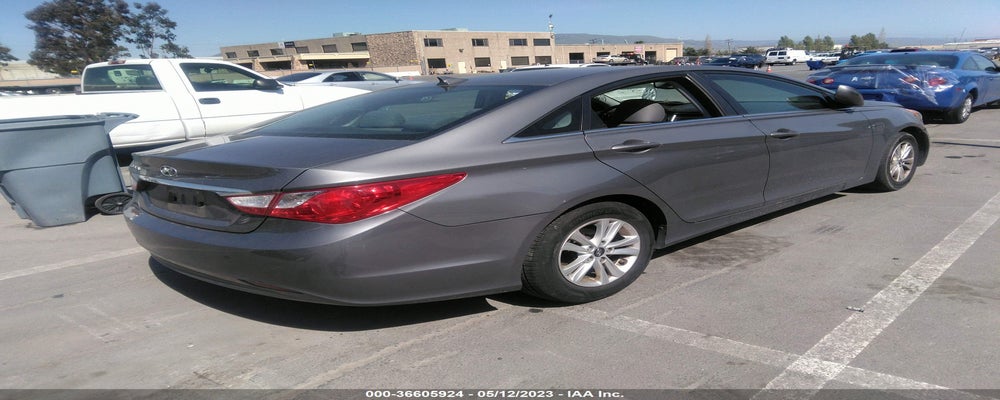 5NPEB4AC0DH715840 2013 HYUNDAI SONATA photo no. 4