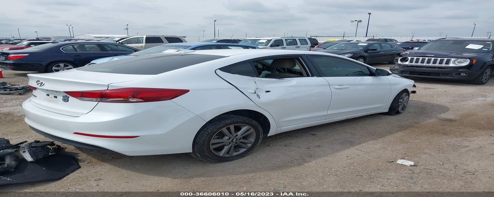 5NPD84LFXJH315958 2018 HYUNDAI ELANTRA photo no. 4