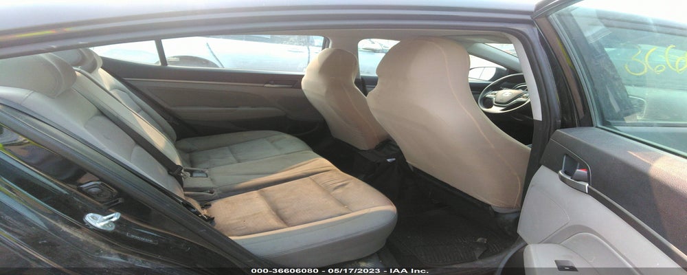 5NPD84LF9JH303185 2018 HYUNDAI ELANTRA photo no. 8