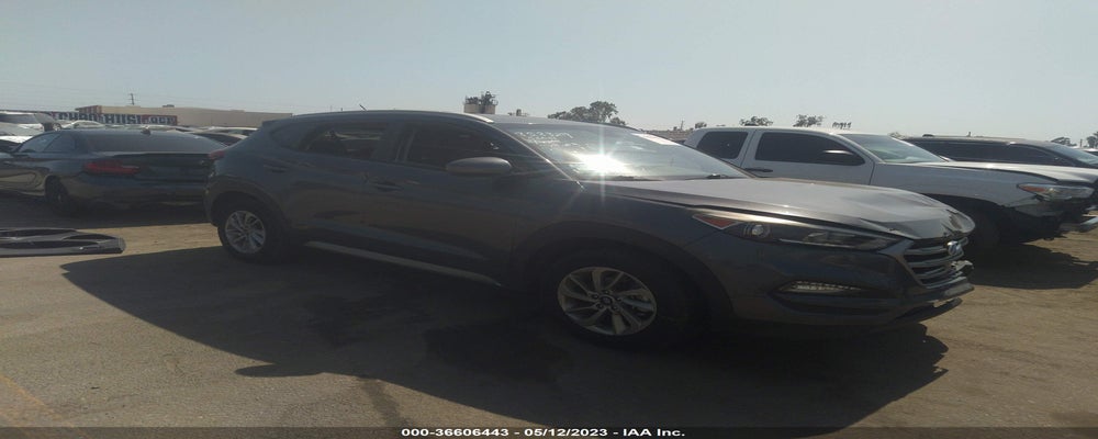 KM8J33A44HU266135 2017 HYUNDAI TUCSON photo no. 6