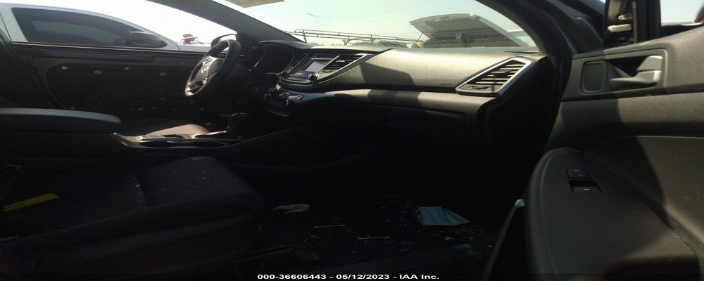 KM8J33A44HU266135 2017 HYUNDAI TUCSON photo no. 5