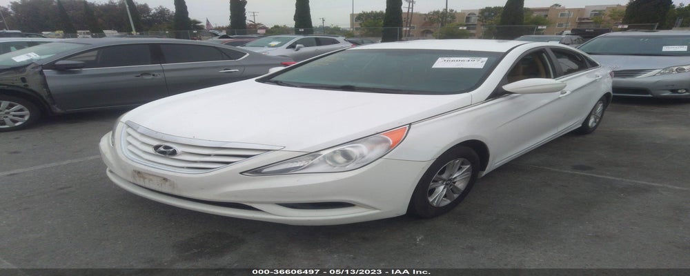 5NPEB4AC5DH722962 2013 HYUNDAI SONATA photo no. 2