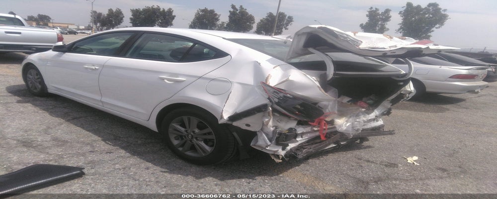 5NPD84LFXJH356591 2018 HYUNDAI ELANTRA photo no. 3