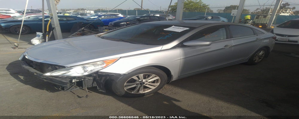 5NPEB4AC7DH759365 2013 HYUNDAI SONATA photo no. 2