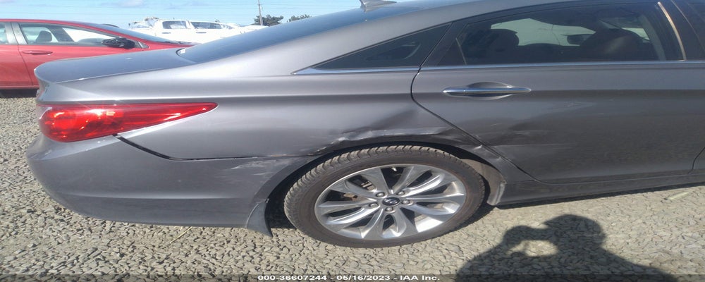 5NPEC4AB9BH212776 2011 HYUNDAI SONATA photo no. 6