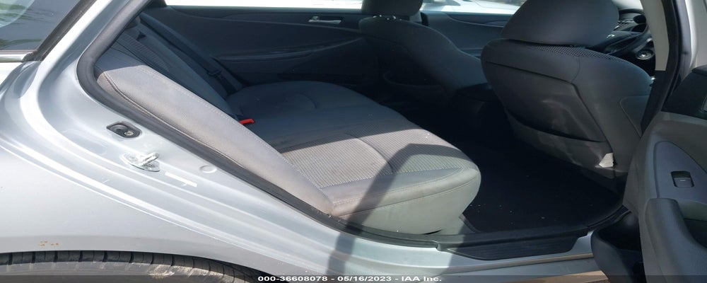 5NPEB4AC3BH040451 2011 HYUNDAI SONATA photo no. 8