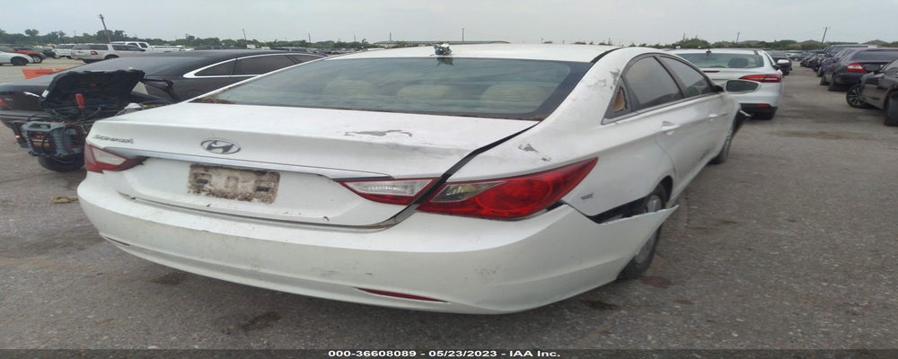 5NPEB4AC5CH333902 2012 HYUNDAI SONATA photo no. 4