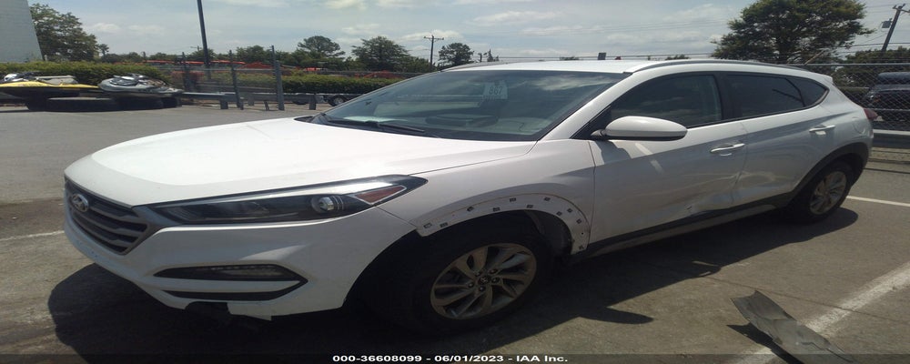 KM8J33A47HU432888 2017 HYUNDAI TUCSON photo no. 2