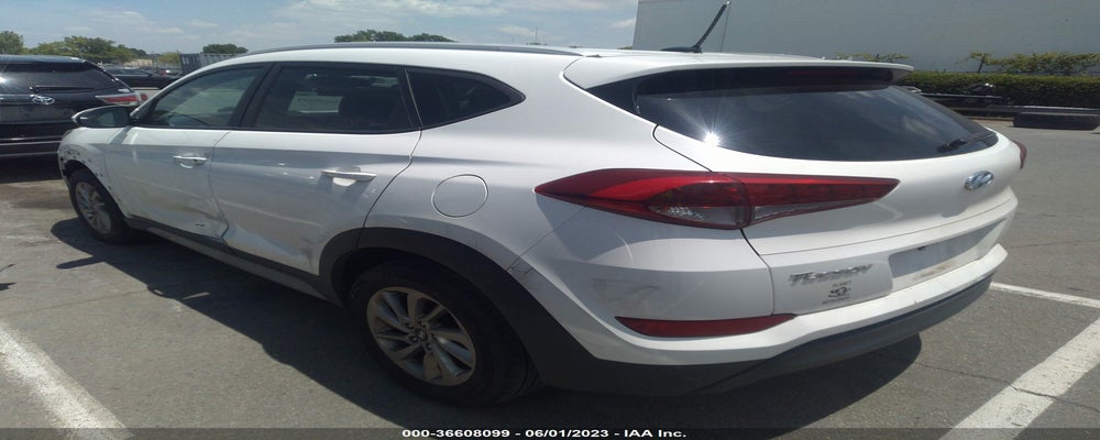 KM8J33A47HU432888 2017 HYUNDAI TUCSON photo no. 3