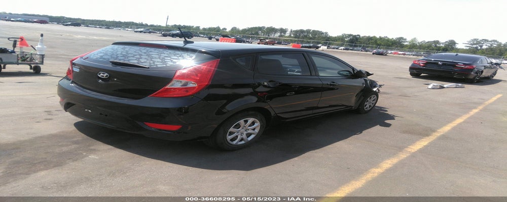 KMHCT5AE2DU110943 2013 HYUNDAI ACCENT photo no. 4