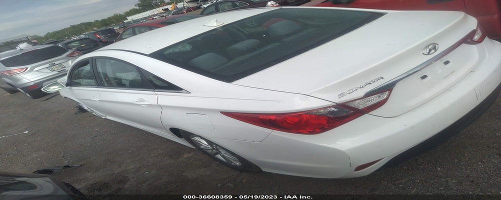 5NPEB4AC1EH858300 2014 HYUNDAI SONATA photo no. 3