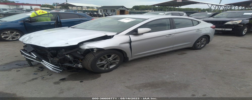 5NPD84LF2JH364507 2018 HYUNDAI ELANTRA photo no. 2