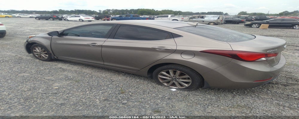5NPDH4AE4FH590551 2015 HYUNDAI ELANTRA photo no. 3