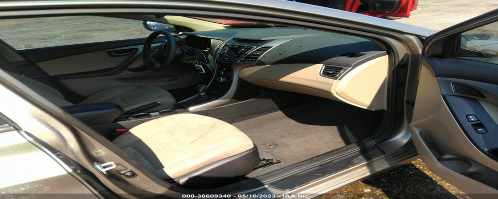 5NPDH4AE9GH690095 2016 HYUNDAI ELANTRA photo no. 5