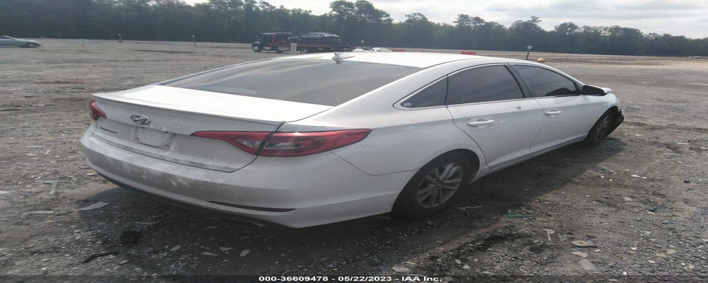5NPE24AF4GH405625 2016 HYUNDAI SONATA photo no. 4