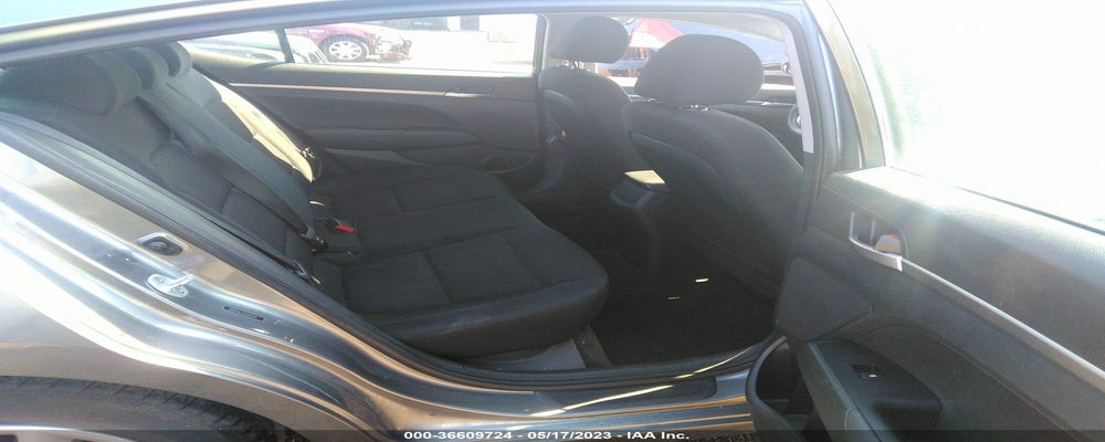 5NPD74LF7KH475395 2019 HYUNDAI ELANTRA photo no. 8