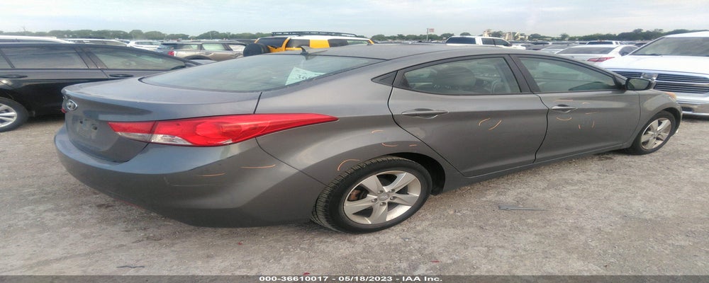 5NPDH4AE5DH274234 2013 HYUNDAI ELANTRA photo no. 4