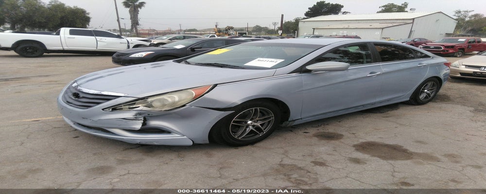 5NPEB4AC1BH088594 2011 HYUNDAI SONATA photo no. 2