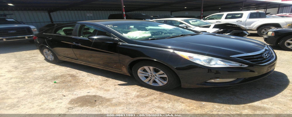 5NPEB4AC8DH757303 2013 HYUNDAI SONATA photo no. 1