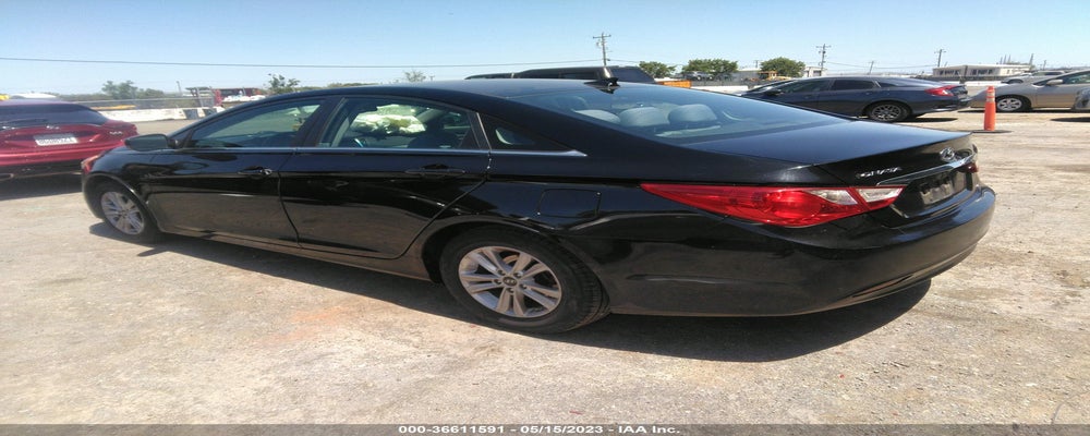 5NPEB4AC8DH757303 2013 HYUNDAI SONATA photo no. 3