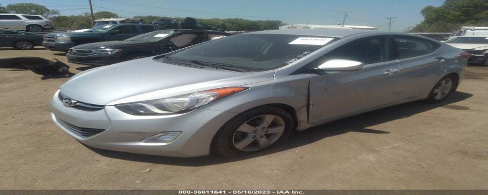 5NPDH4AE2DH423358 2013 HYUNDAI ELANTRA photo no. 2