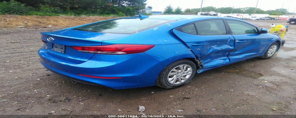 KMHD74LFXHU370750 2017 HYUNDAI ELANTRA photo no. 4