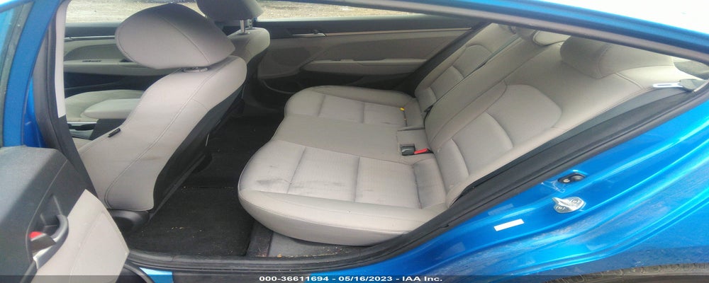 KMHD74LFXHU370750 2017 HYUNDAI ELANTRA photo no. 8