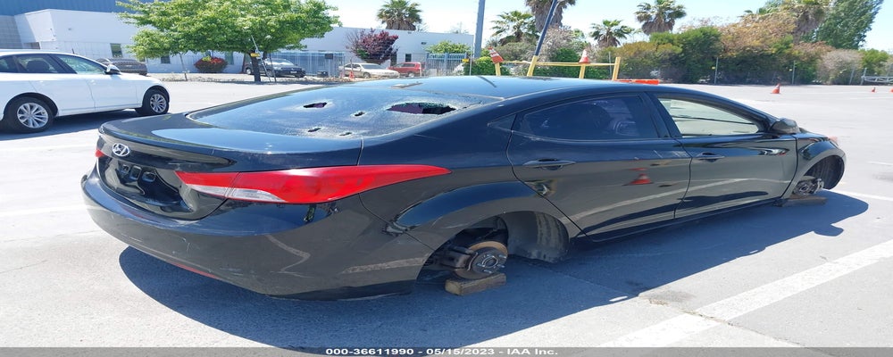 KMHDH4AE1DU989657 2013 HYUNDAI ELANTRA photo no. 4