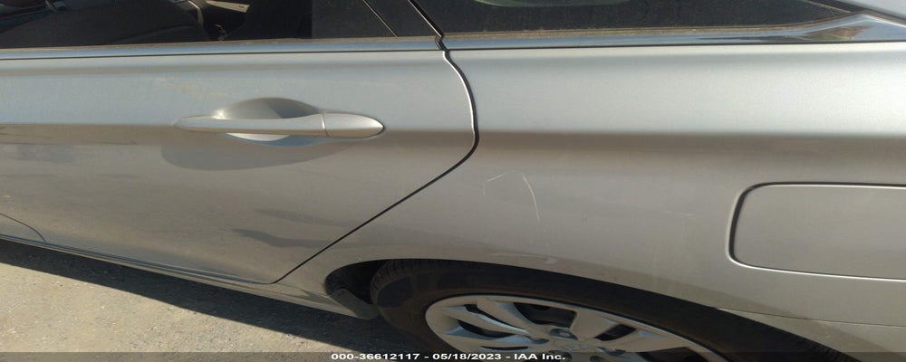 5NPEB4AC9BH070649 2011 HYUNDAI SONATA photo no. 6