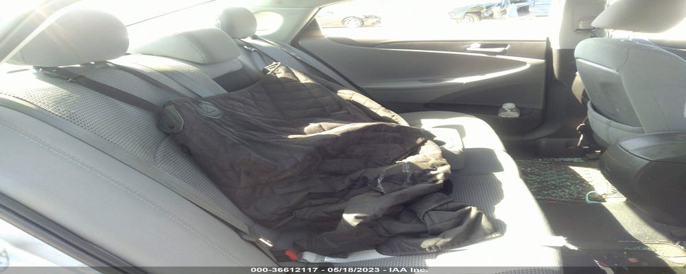 5NPEB4AC9BH070649 2011 HYUNDAI SONATA photo no. 8