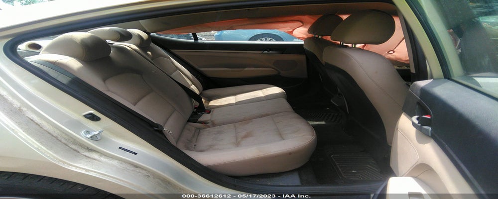 5NPD74LF5HH083508 2017 HYUNDAI ELANTRA photo no. 8