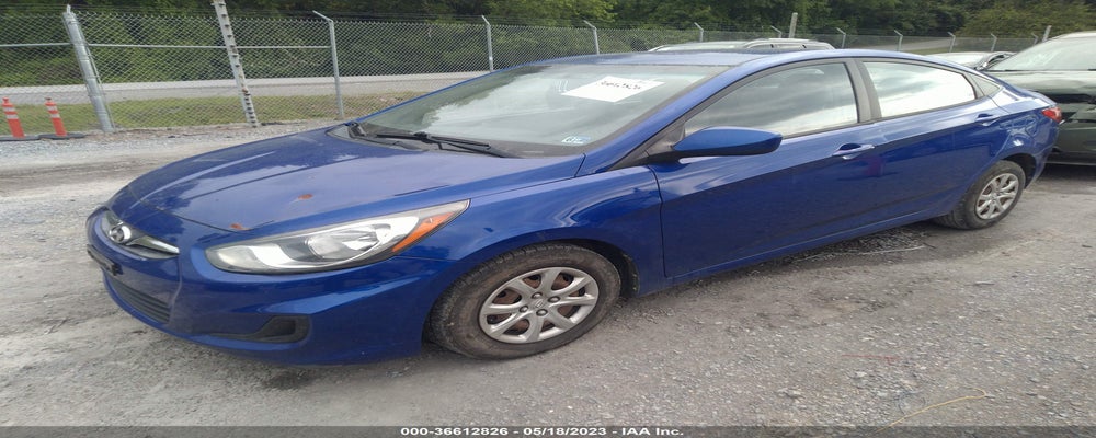 kmhct4ae9du557618 2013 HYUNDAI ACCENT photo no. 2