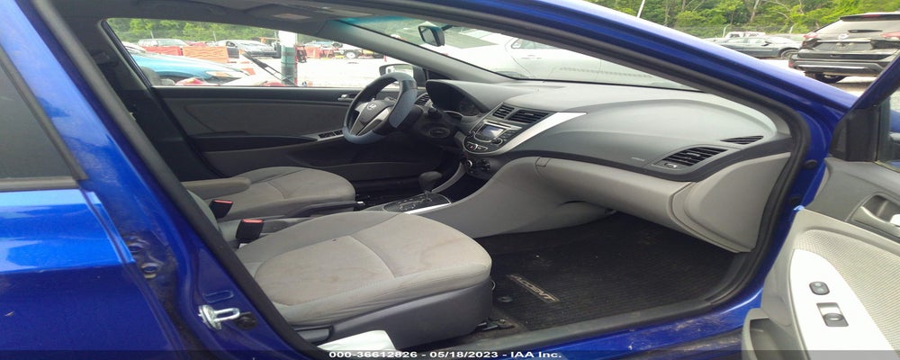 kmhct4ae9du557618 2013 HYUNDAI ACCENT photo no. 5