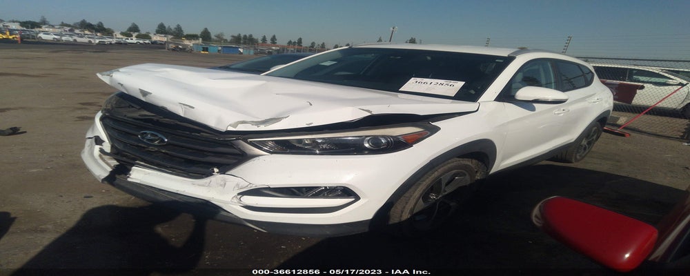 KM8J33A21GU065435 2016 HYUNDAI TUCSON photo no. 2