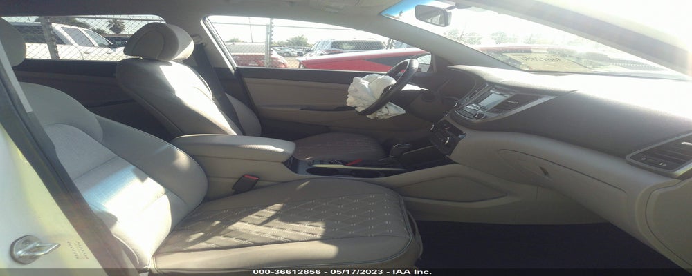 KM8J33A21GU065435 2016 HYUNDAI TUCSON photo no. 5