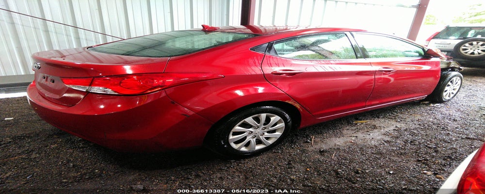 5NPDH4AEXDH201361 2013 HYUNDAI ELANTRA photo no. 4
