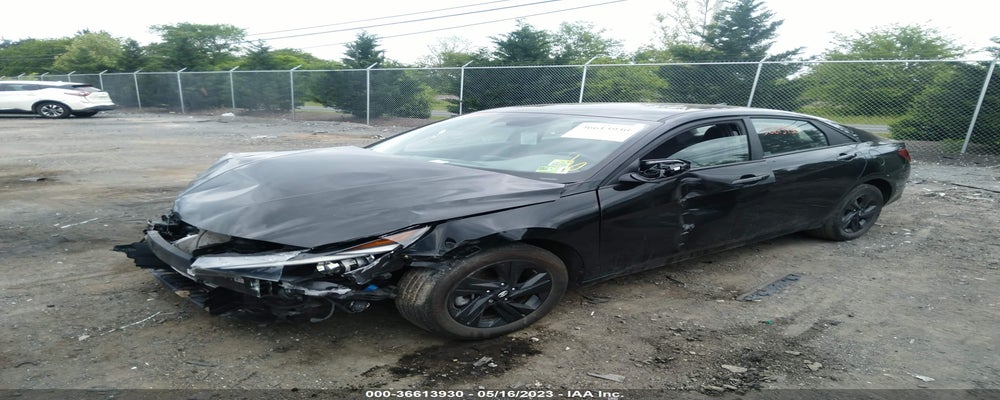 KMHLM4AG0NU328518 2022 HYUNDAI ELANTRA photo no. 2