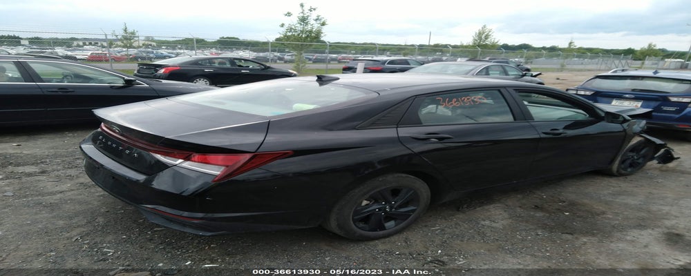 KMHLM4AG0NU328518 2022 HYUNDAI ELANTRA photo no. 4