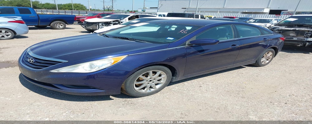 5NPEB4AC5DH716028 2013 HYUNDAI SONATA photo no. 2